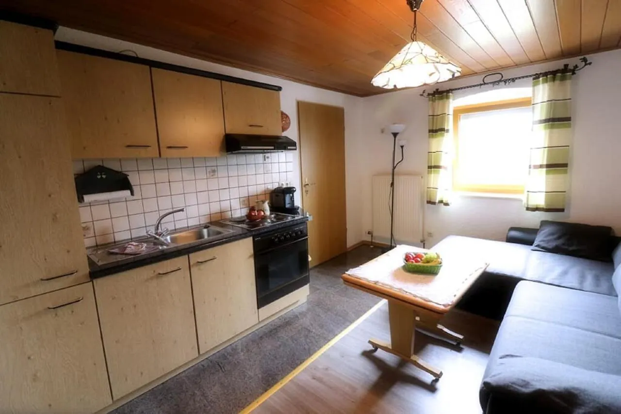 Kieslinger Hilde Villa Arrach Farm stay